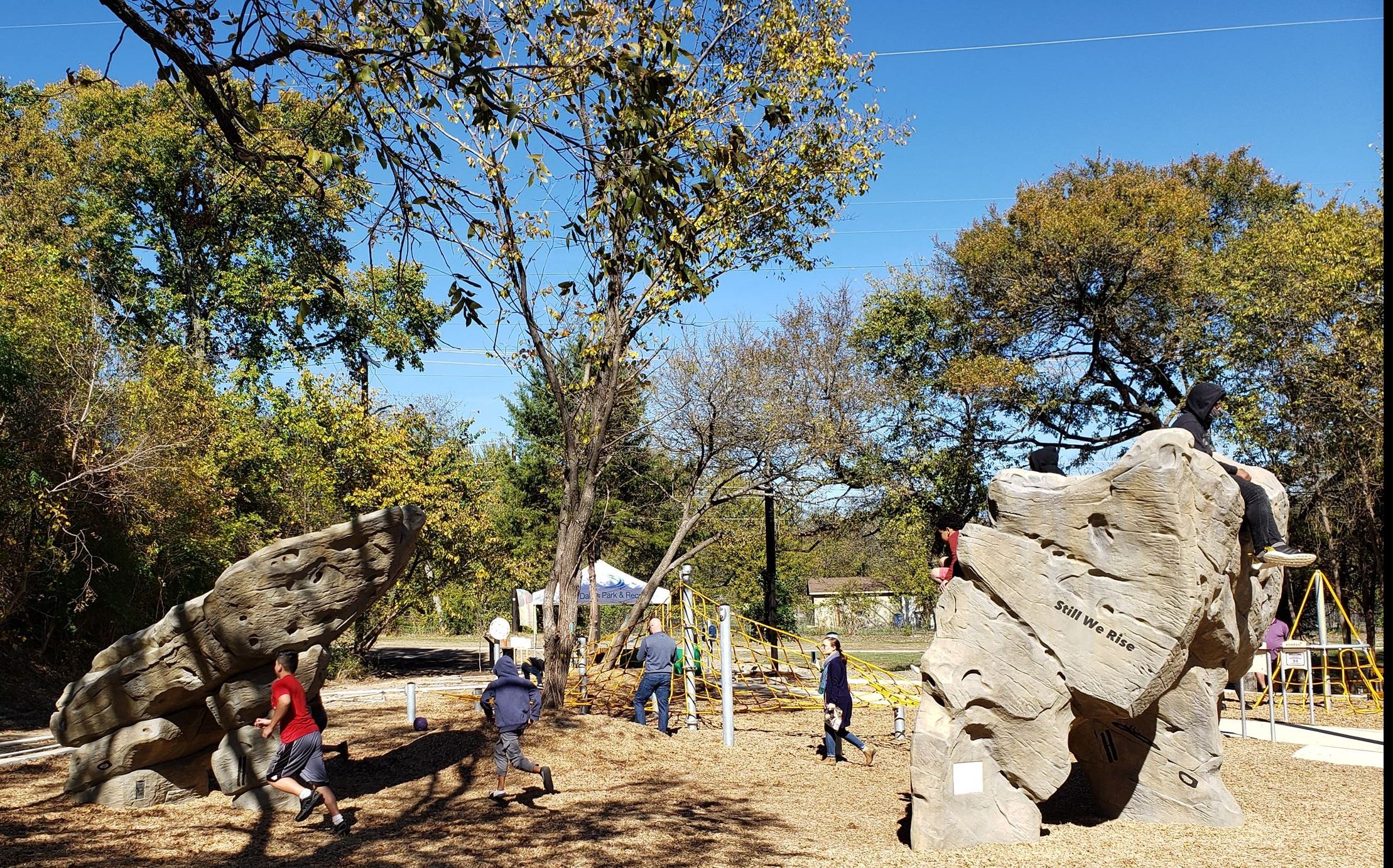 SOC Renaissance Park8